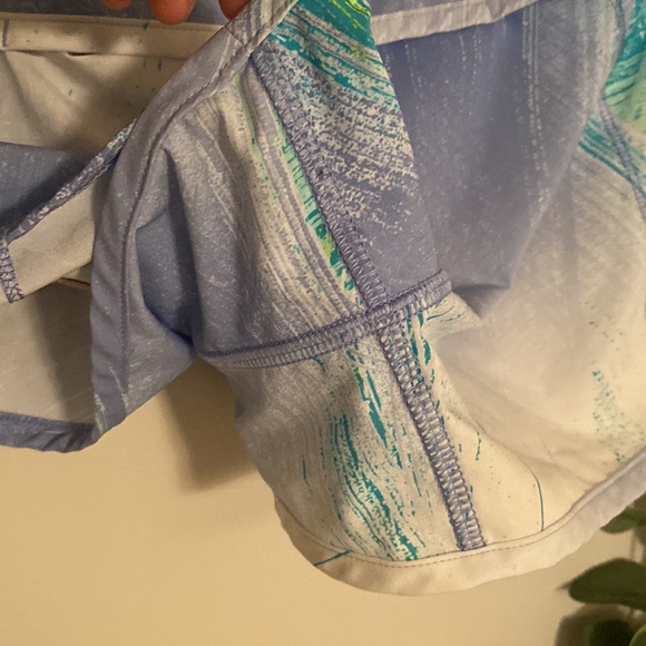 Lululemon Speed Short *4-way Stretch 2.5
Wind Chill White Lullaby Lullaby size 8 - Picture 10 of 13